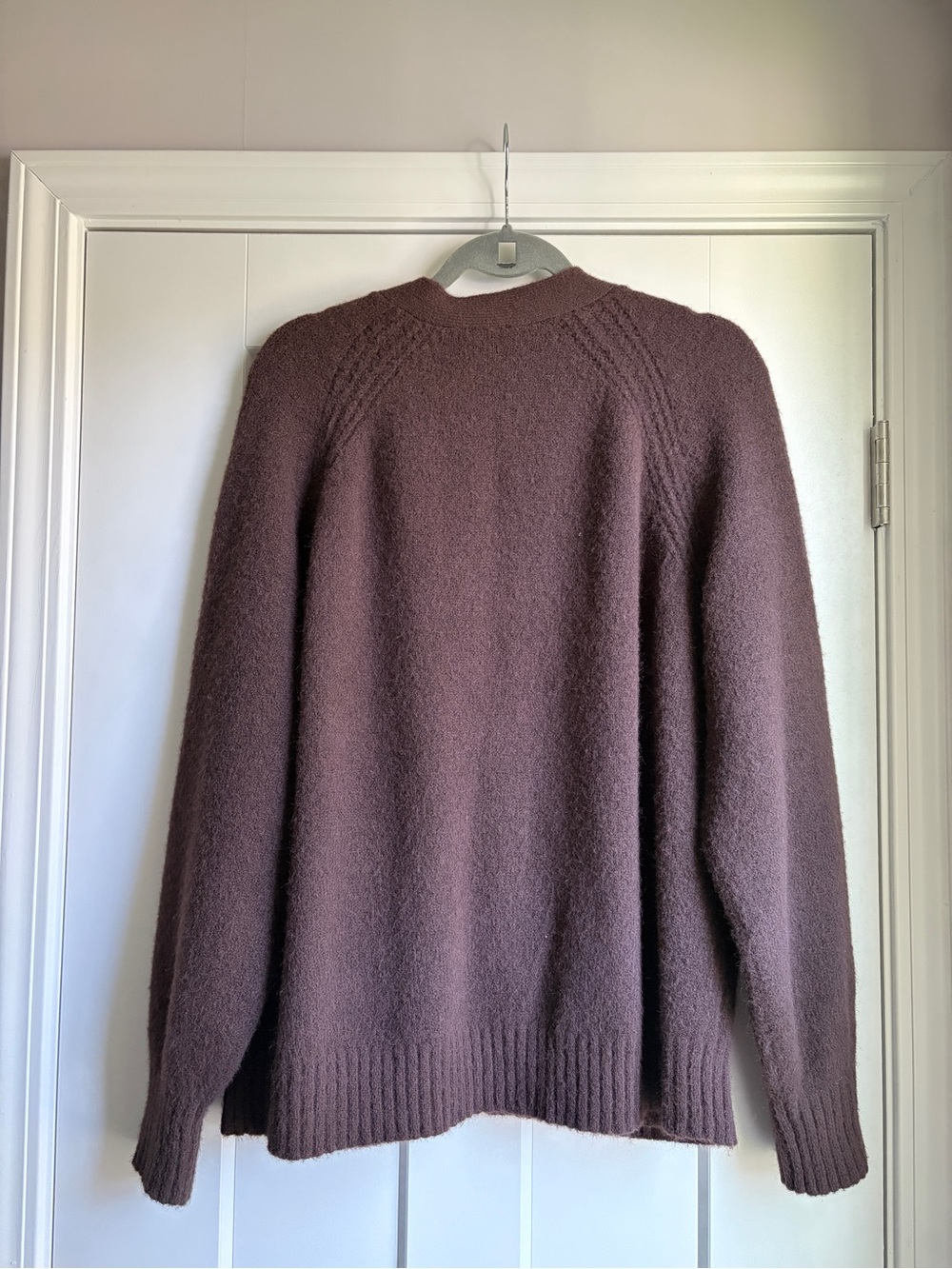 Abercrombie & Fitch Dad V Neck Cardigan - Picture 3 of 6